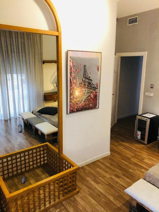 B&B Degli Artisti Suite Лечче Екстер'єр фото