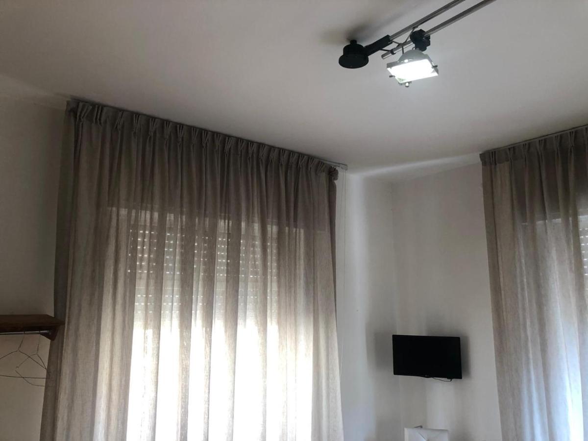 B&B Degli Artisti Suite Лечче Екстер'єр фото